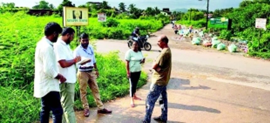 Authorities begin drive against black spots, fine people dumping garbage