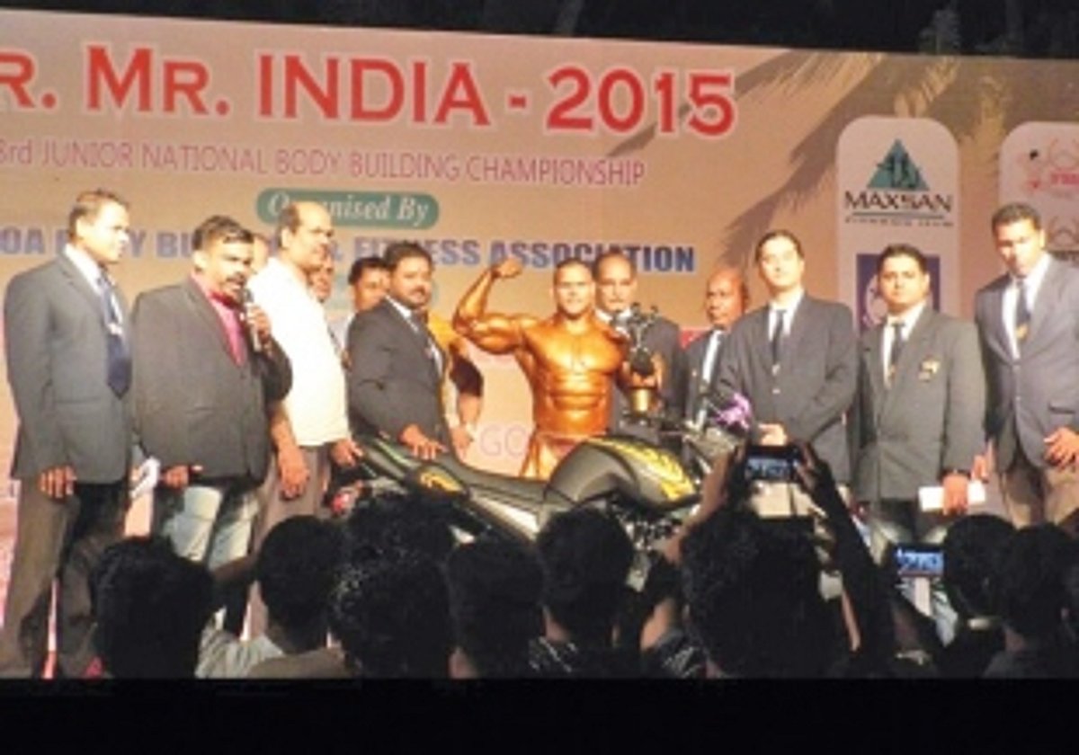 Awdesh Yadav bags  Mr Junior India 2015