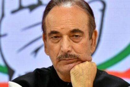 Azad’s quitting, Goa Cong cautious, dismayed