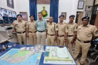 BE ALERT TO LOCK YOUR DOORS PROPERLY, WHEN YOU GO TO PICK YOU KIDS FROM SCHOOL