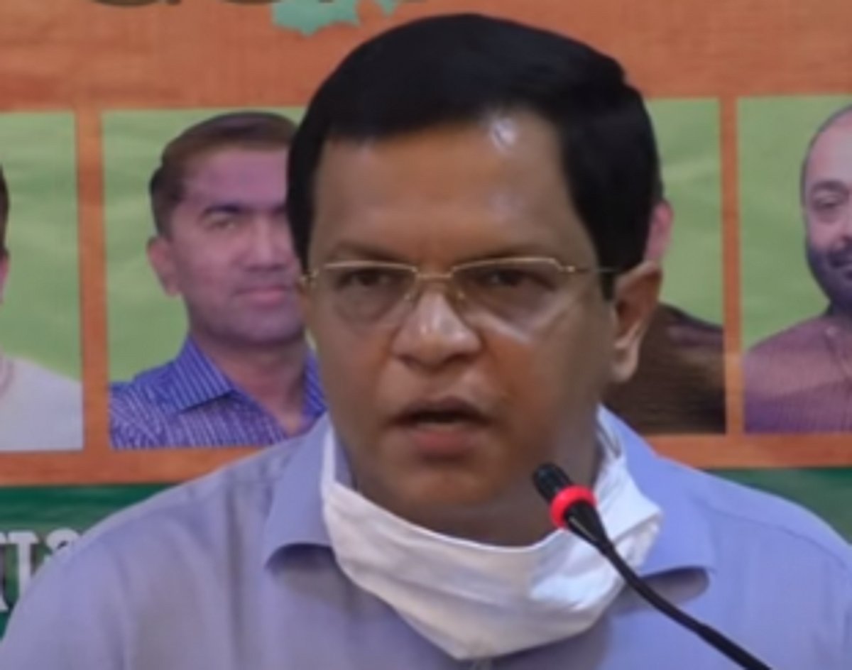 BJP, Congress spar over their own  reactions to SSC paper, ‘governance’ issues