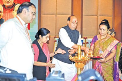 BJP National President Rajnath Singh inaugurating the BJP National Executive meeting