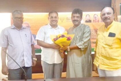 BJP appoints Adv Yatish,  Giriraj as spokespersons
