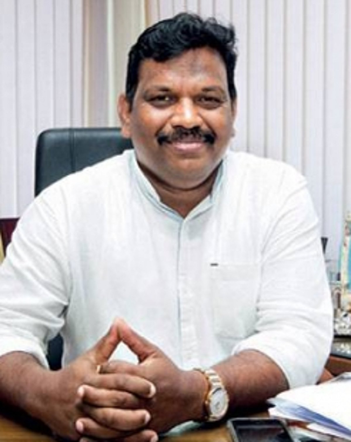 BJP dares Lobo to name the ‘super CM’who controls govt