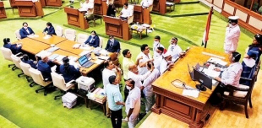 BJP govt murdering democracy inside, outside the House, charges Vijai