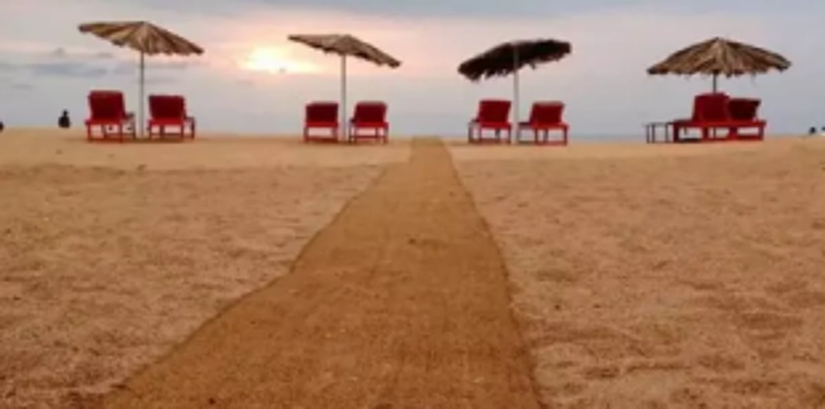 BJP members party at Calangute shack