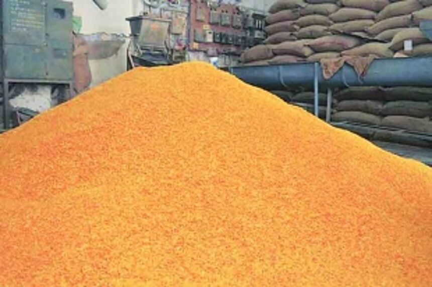 BJP preferred to destroy toor dal, alleges AAP