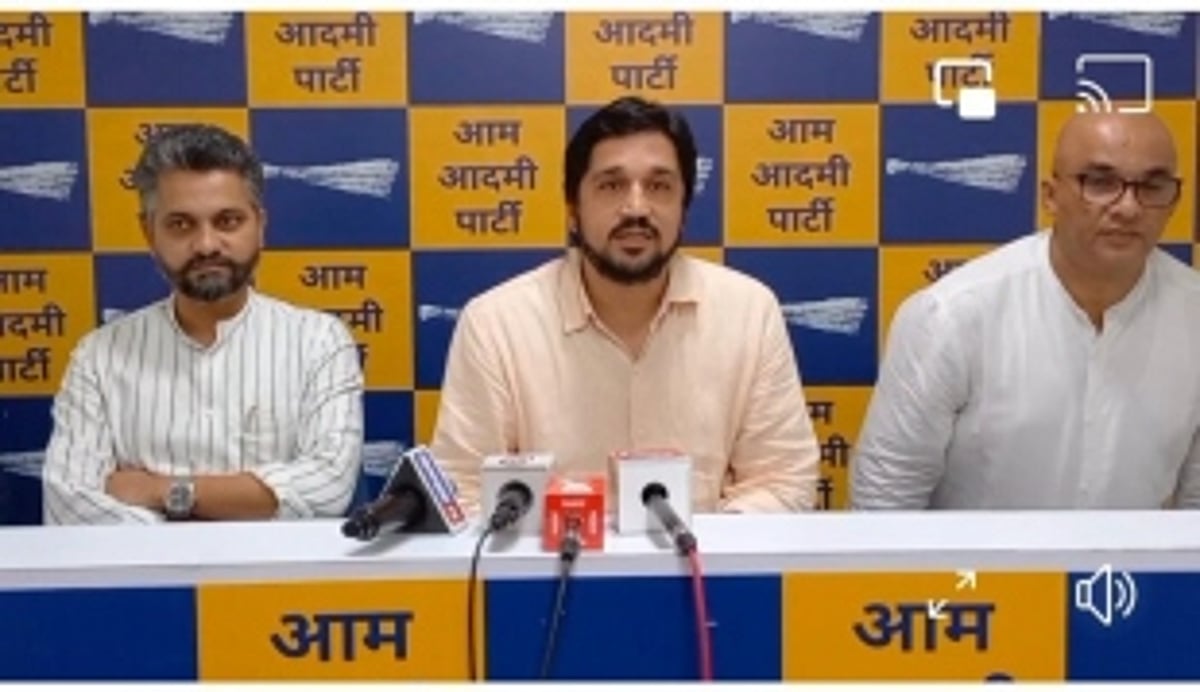 BJP's 40-crore offer: AAP asks why  Cong had not acted against the BJP