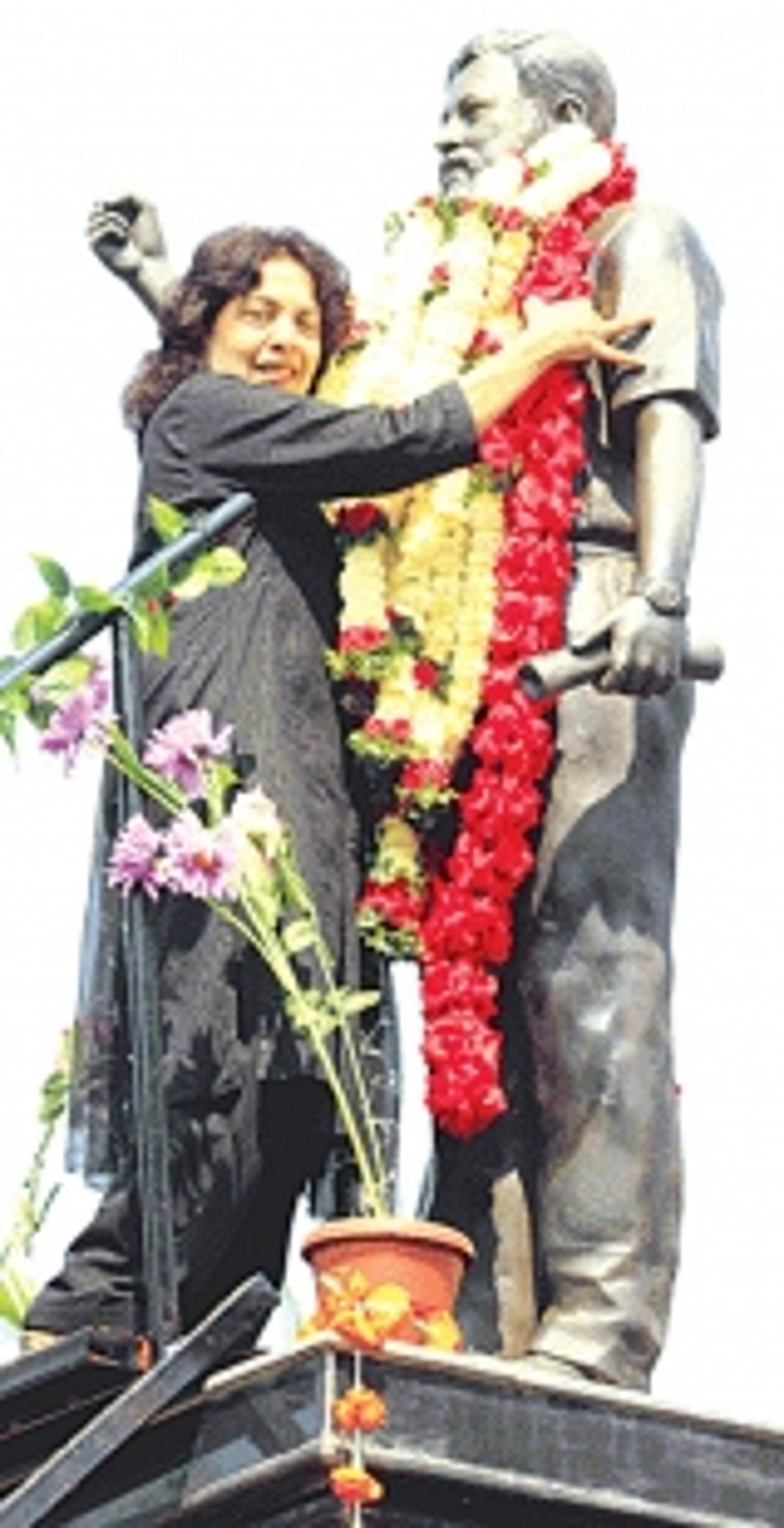 BJP’s independent buddy MLAs feel the heat on Mopa, Special Status decisions