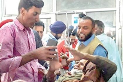 BSF officer, 5-yr-old girl killed, as Pak persists with ceasefire violation