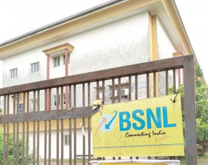 BSNL once ‘Connecting India’ is disconnecting now!