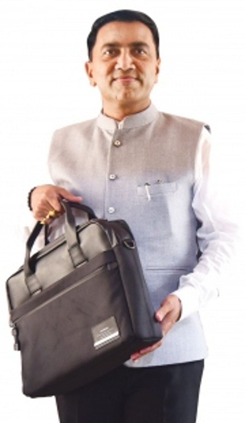 BUDGET PROPOSES  NO NEW TAXES