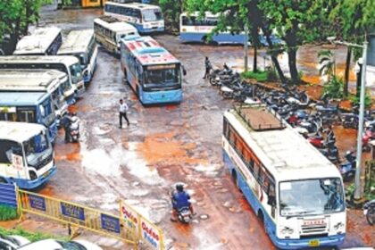 BUS STANDS  IN SHAMBLES
