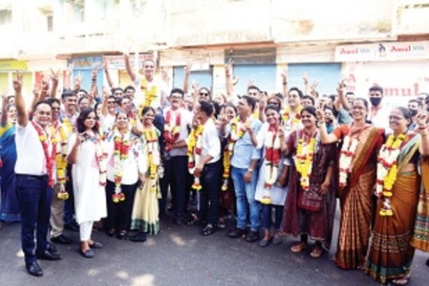 Babush-backed panel beats CCP challengers