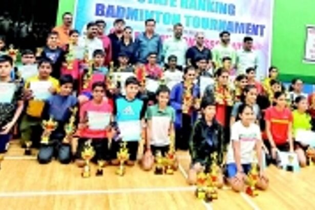 Badminton: Double crowns for Shaheen, Sufiya, Avni, Amaira