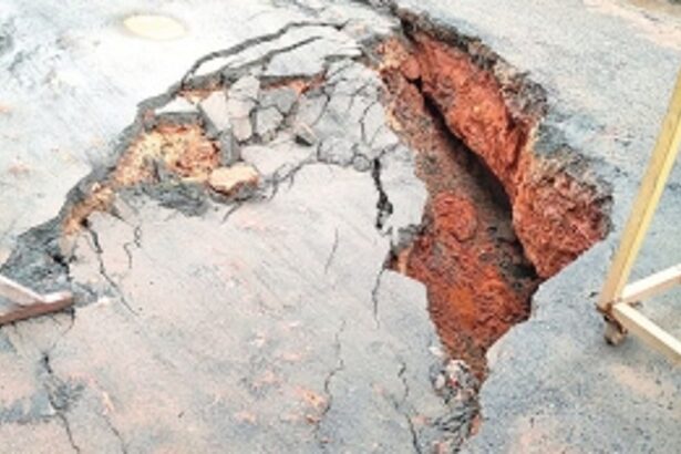 Baga-Calangute road caves in at many  places, puts commuters life at risk