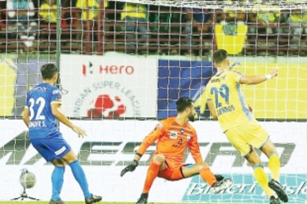 Balwant spoils Kerala’s party as Mumbai escape with a point