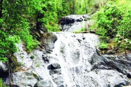 Bamonbudo waterfall flows again