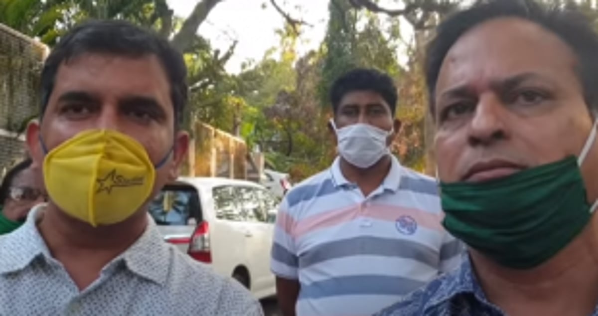 Bar & restaurant owners seek relief from govt