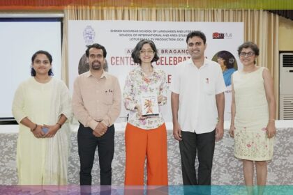 Basking in Poetry: The Radiance of Songs in the Sun
