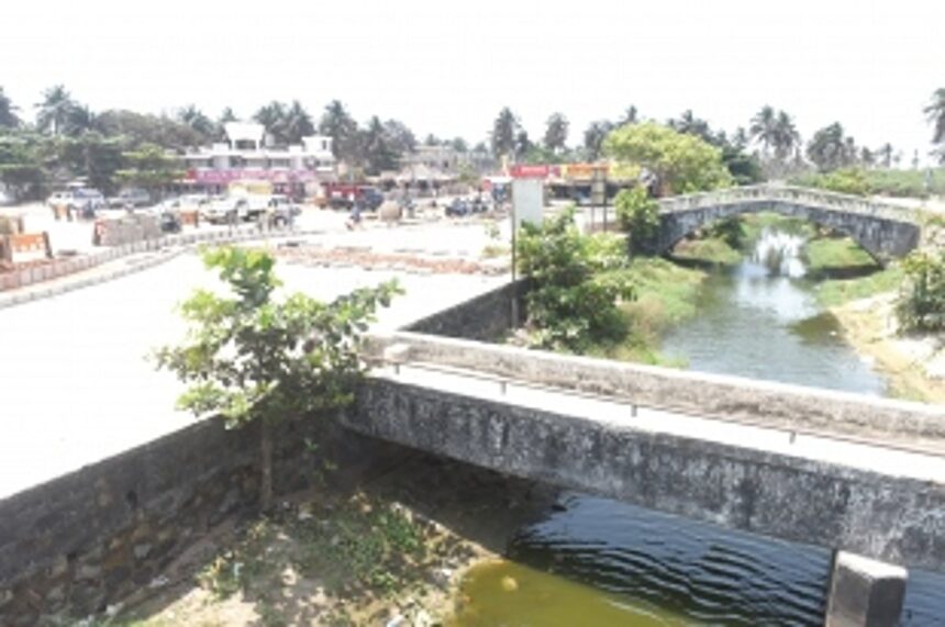 Beach electrocution: Colva locals demand strict action against contractor