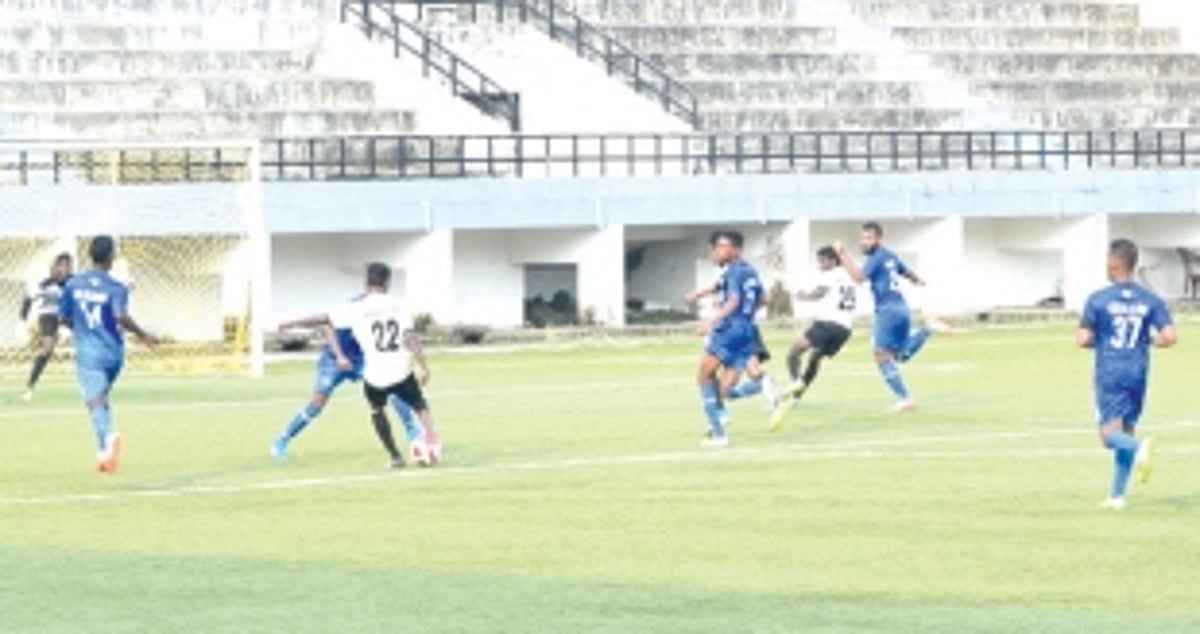 Beevan scores two to earn three points for Dempo SC