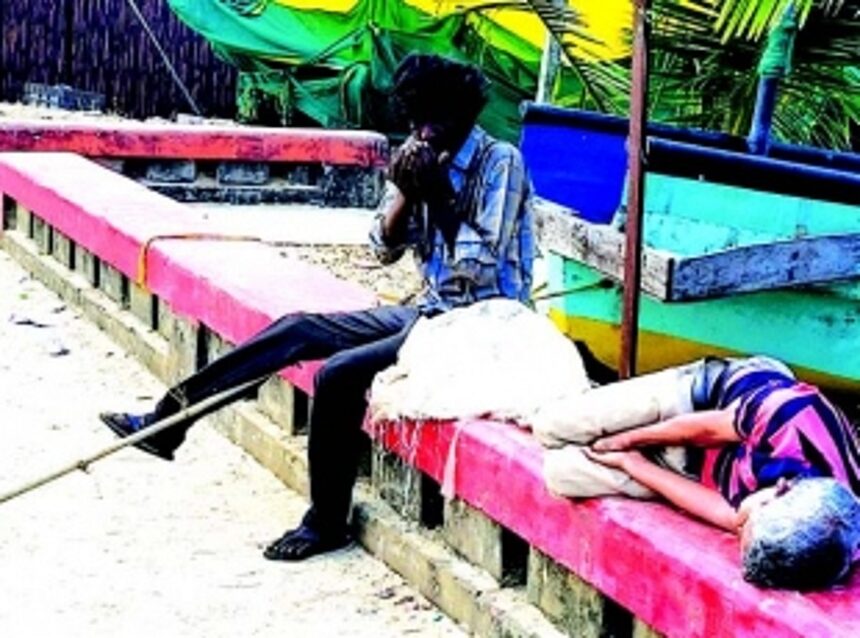 Beggar nuisance on the beaches