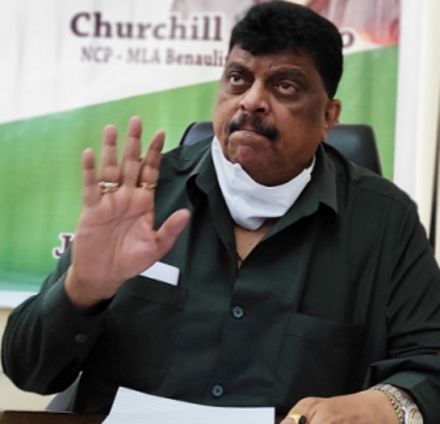 Benaulim MLA  extends support  to farmers