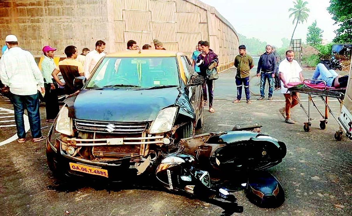Benaulim crash calls for speed breakers, streetlights on Bypass