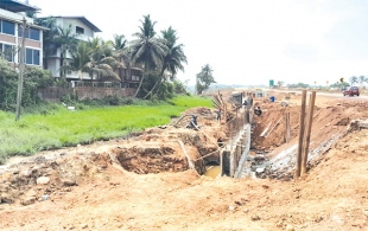 Benaulim locals alarmed as rivulet joining River Sal filled for Western Bypass construction