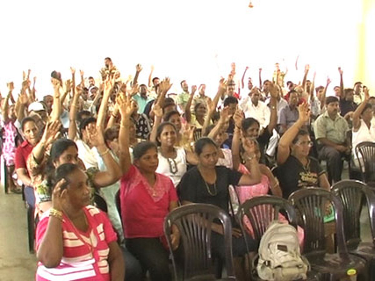 Benaulim villagers support a resolution to preserve the identity of their village.            photo by Santosh Mirajkar