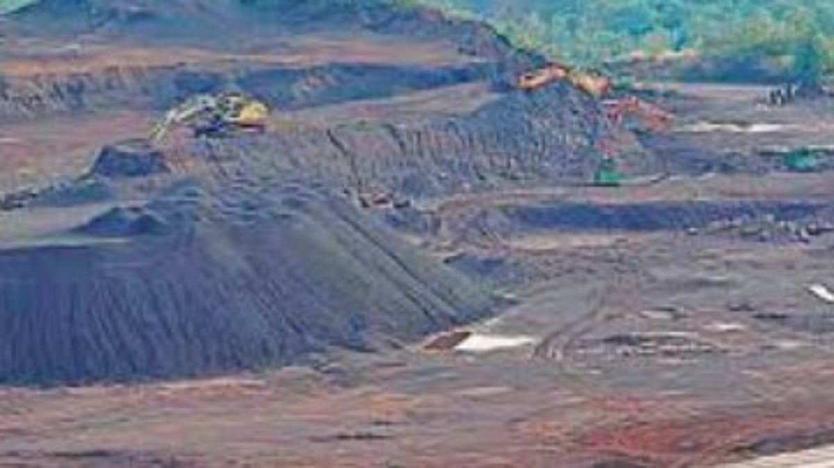 Bengaluru Court Set to Deliver Verdict in Karnataka Illegal Mining Scam Involving Goa Minister