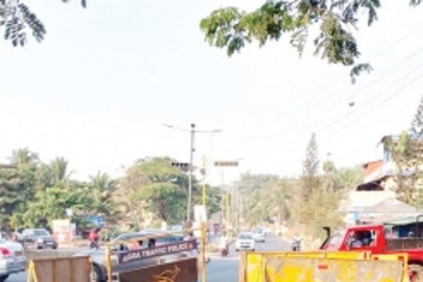 Bengaluru water crisis:  Lessons for Goa Bengaluru city is reportedly facing severe water scarcity amid its worst drought in 30-40 years with apartment owners scrambling for water, amidst dried-up bore-wells and overburdened tanker services. Urbanisation,