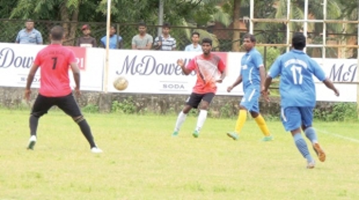 Bersal strike sends Areal into final