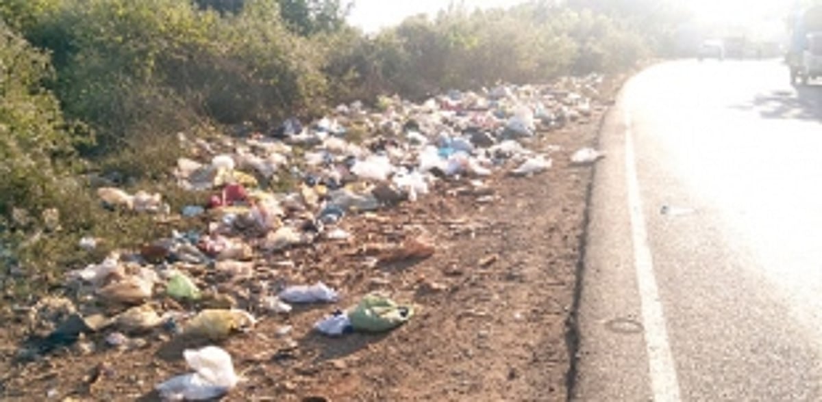 Bethora bypass becomes hotspot for dumping garbage