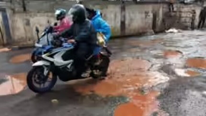 Bethora villagers threaten to agitate over bad roads 1 Bethora villagers threaten to agitate over bad roads