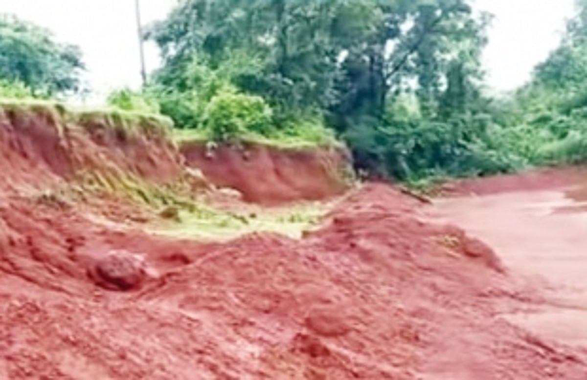 Bhati village youth wait for completion of the ground