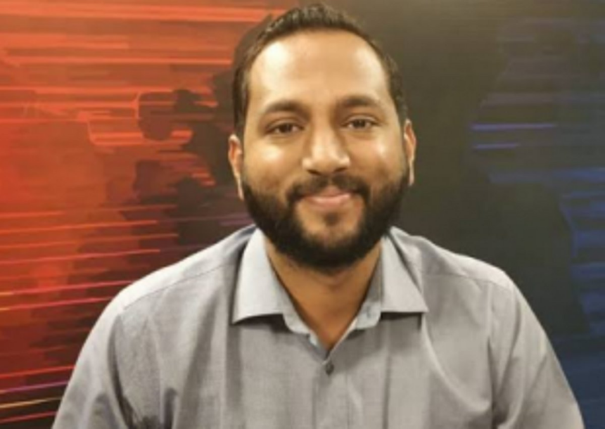 Bhatikar asks how Desai had no Goans but Pak players