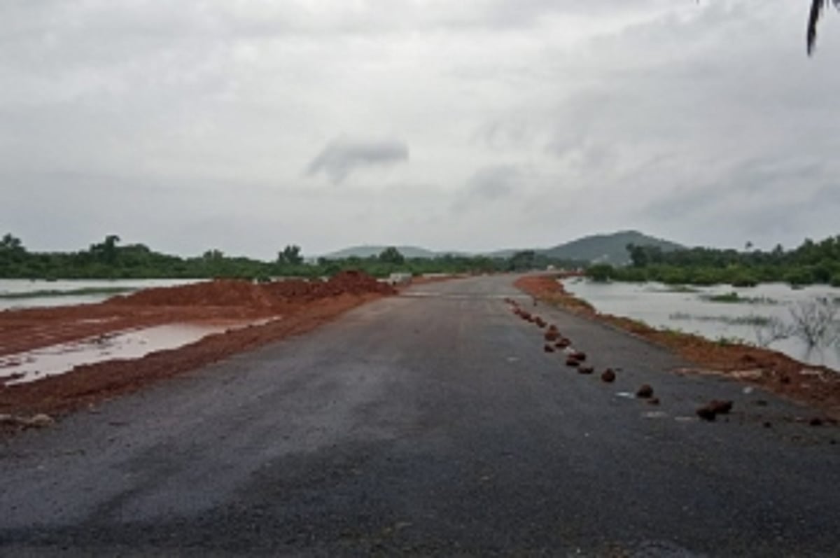 Bhoma locals object to road widening