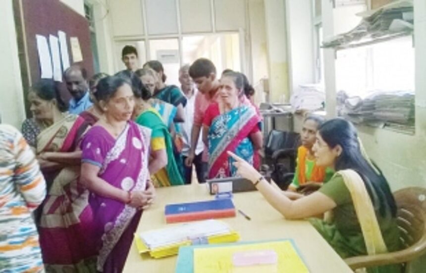 Bicholim, Mayem villages suffer  a water-less festive week