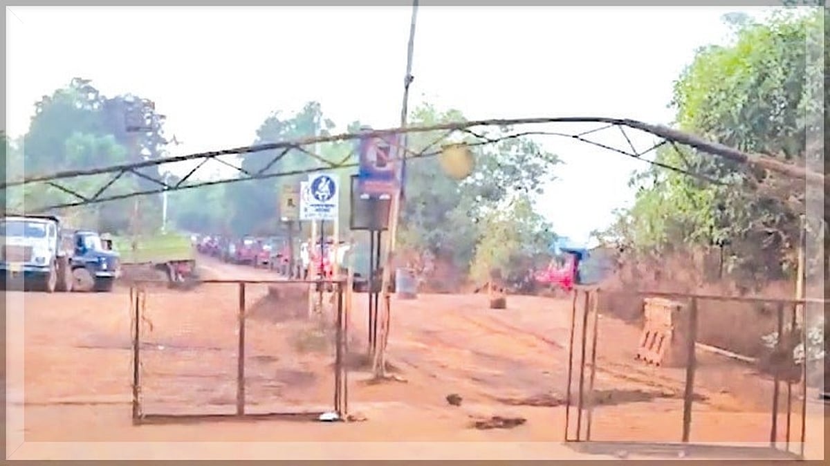 Bicholim Truckers Halt Iron Ore Transport in Protest Against Outsourcing