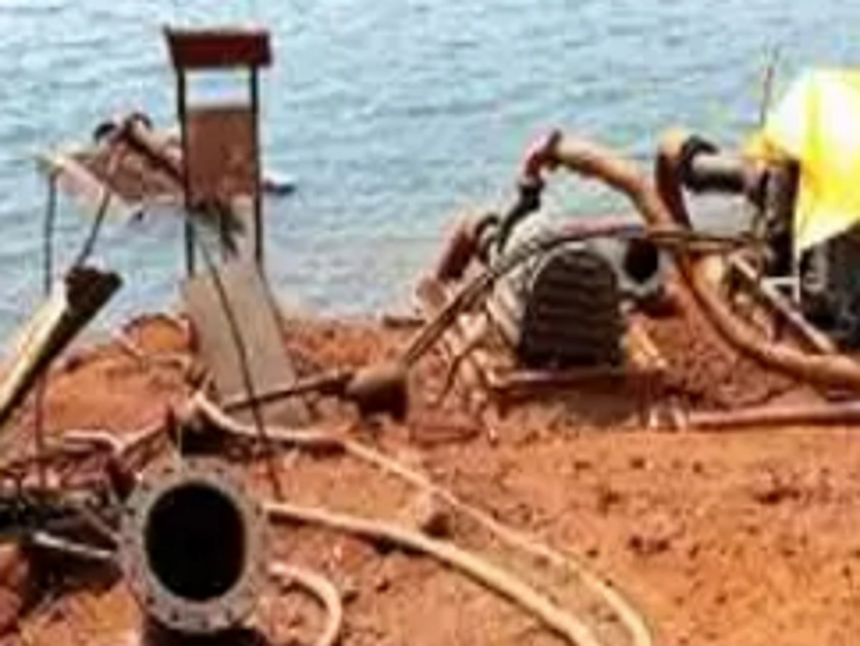 Bicholim mamlatdar reviews arrangements to pump water from mining pits