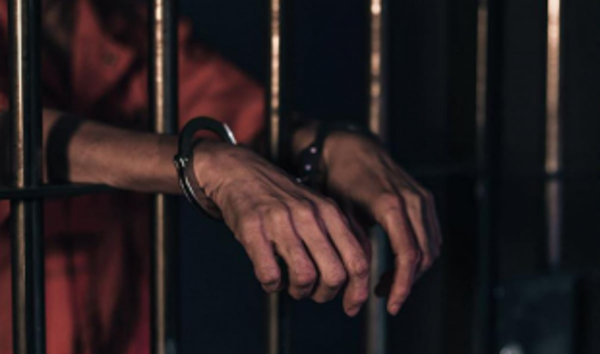 Bihari held with stolen jewellery worth Rs 30 lakh 1 Bihari held with stolen jewellery worth Rs 30 lakh