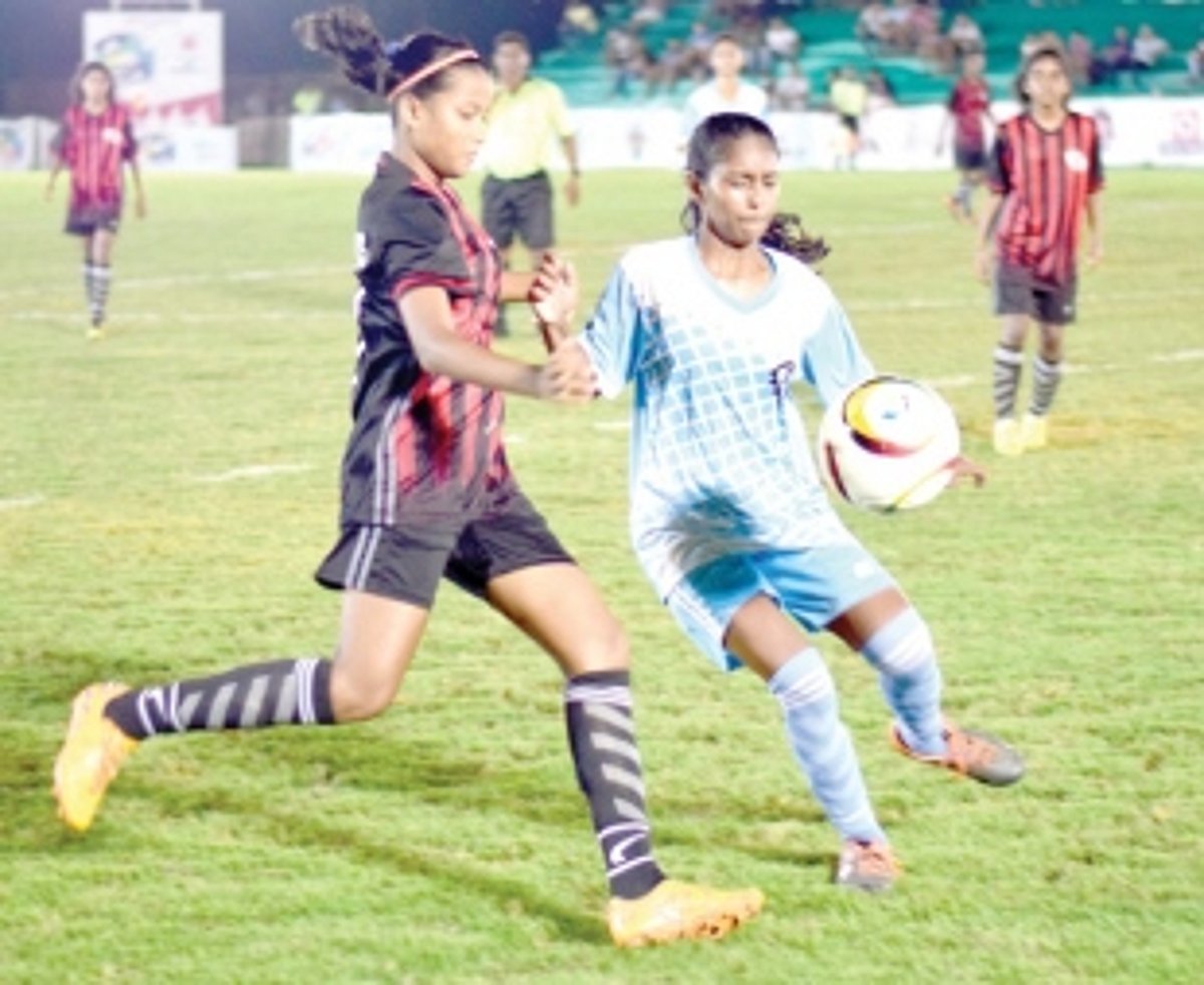 Black Arrows win shoot-out