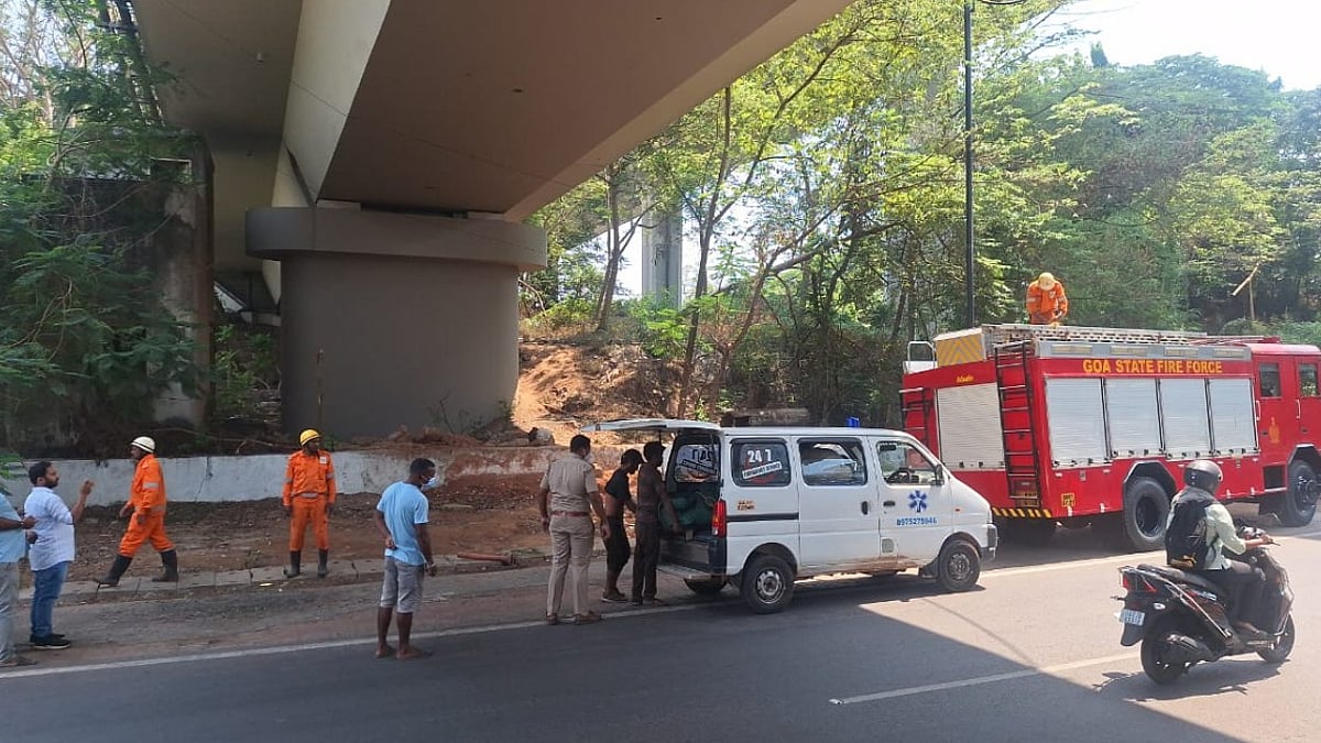 Body Found in Gap of New Mandovi Bridge Pillar, Investigation Underway