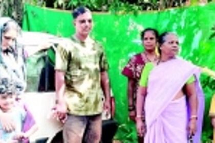 Bondbag villagers threaten  to gherao PWD engineers  over poor water supply