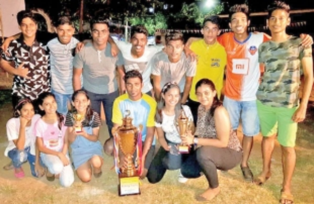 Borchem Bhatt walk away with title