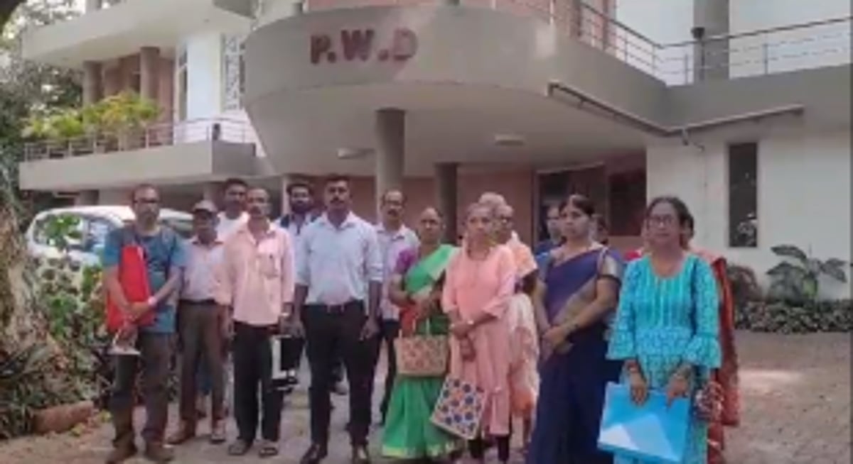 Borim villagers demand proper presentation of the plan of proposed new bridge