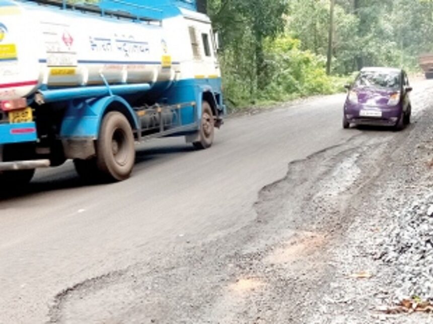 Borim’s slippery pothole-ridden road scares commuters