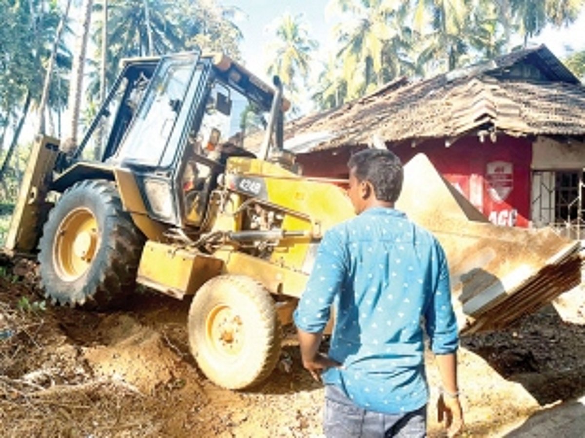 Boundary posts erected by ‘double tracking officials’ blocking traditional access of Velsao locals